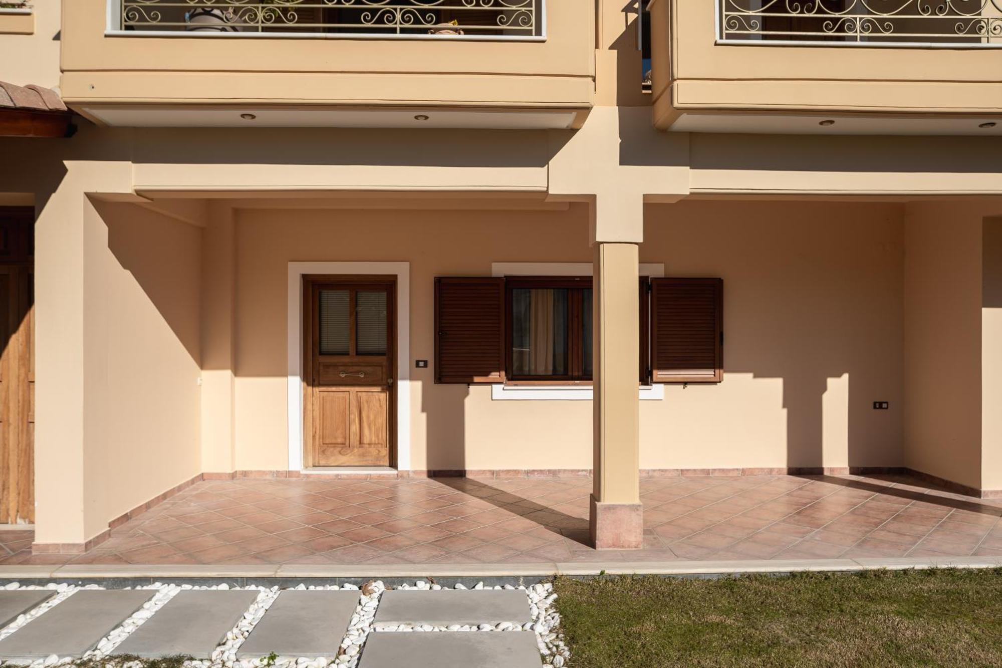 Elegance Suites Plataria Exterior foto