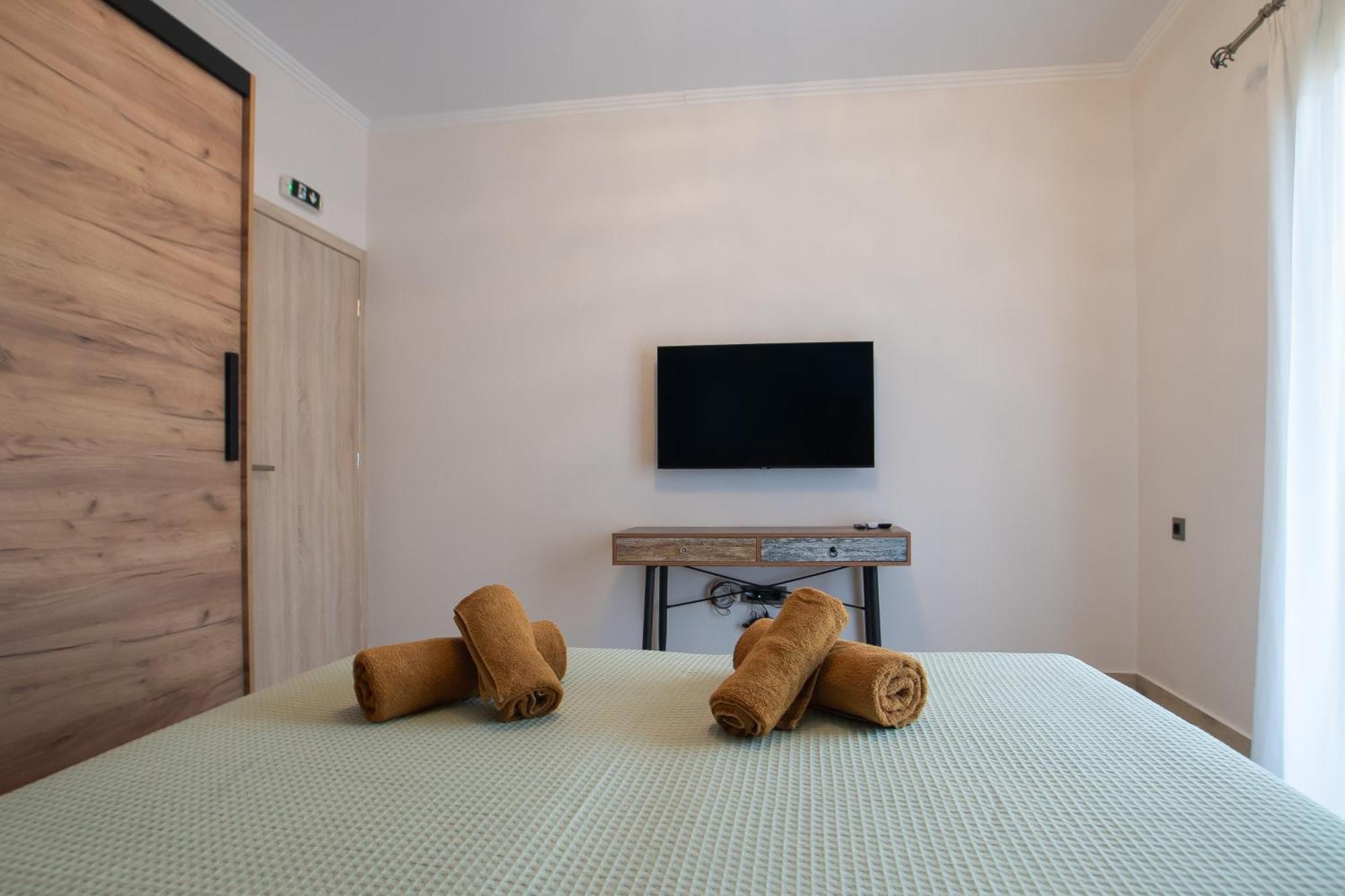 Elegance Suites Plataria Exterior foto